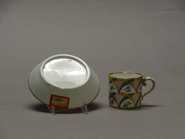 Small Cup and Saucer Slider Image 2